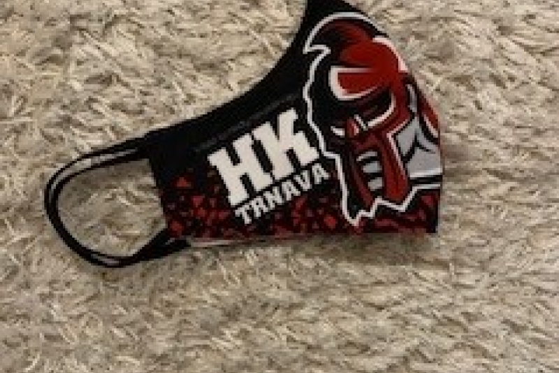 Niečo na hlavu