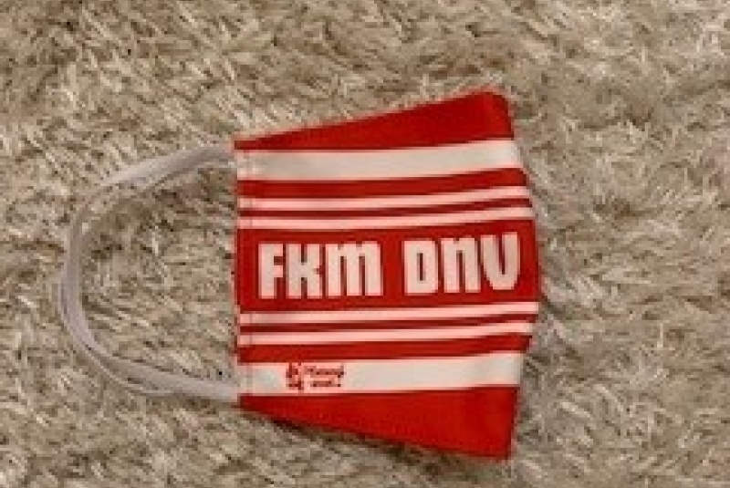 Niečo na hlavu